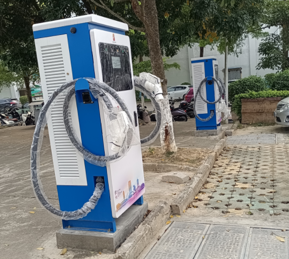 電動汽車充電樁 電動汽車充電樁